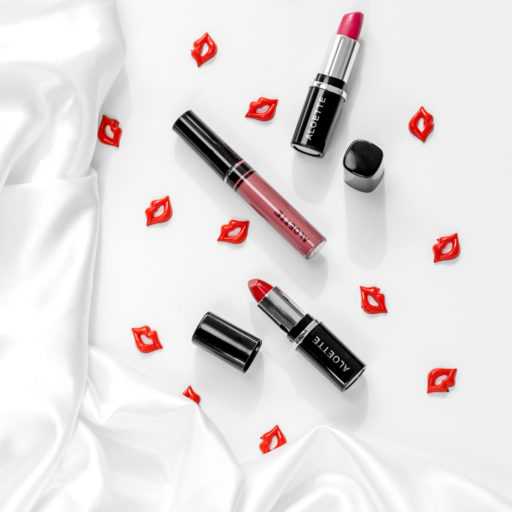 Red Carpet+ Pink Lady + Glazen Lip Shine + Vday.jpg